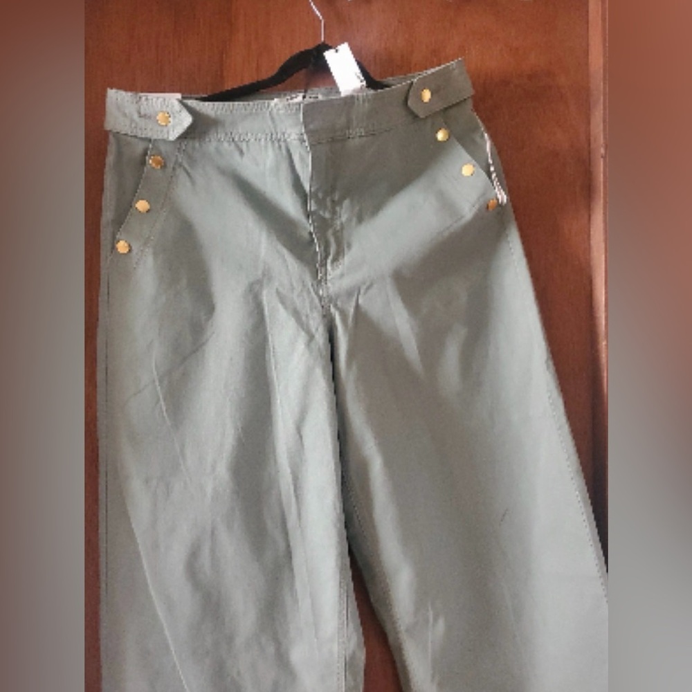 Anne Klein Olive Green Wide-Leg Jeans with Gold Button Accents